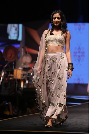 PS-FW596 Aylen Grey Silk Bustier and Skirt Palazzo with Blush Net Dupatta