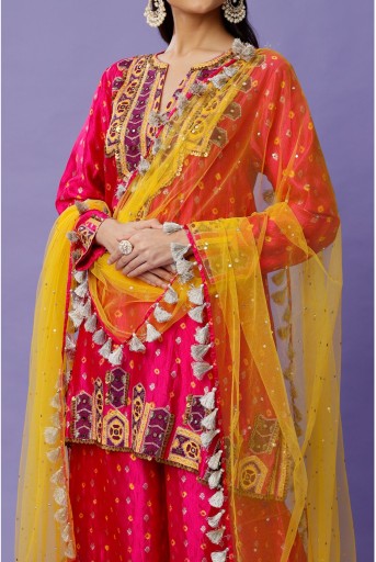 PS-KP0134-B  Fuschia Bandhani Silk Embroidered Kurta And Palazzo With Yellow Mukaish Net Dupatta