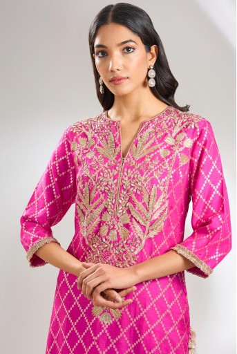 PS-KP0294-D  Hot Pink Embroidered Kurta With Pant And Embroidered Dupatta