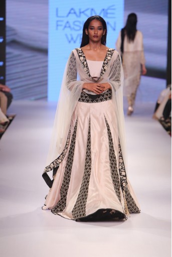 PS-FW354 Parvaneh Stone and Black Silkmul Lehenga and Choli with Tulle Dupatta