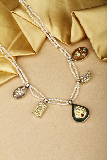 SBPS-N-13  Payal Singhal X Sangeeta Boochra Nagma Silver Necklace with Multiple Gemstones