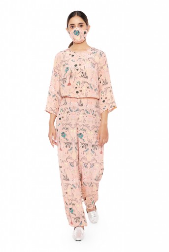 PS-PT0008  Peach Colour Printed Crepe Top with Jogger Pants and Matching Reversible 3 Ply Mask with Hairband and Pouch