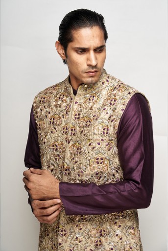 PS-MN321  PS Men Sikander Olive Colour Embroidered Bandi With Purple Colour Kurta and Churidar