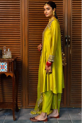 PS-KP0358  Ruksaan Olive Green Embroidred Yoke Kurta And Pant With Embroidred Dupatta