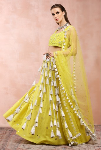 PS-LH0054-S  Yellow Embroidered Choli And Lehenga With Dupatta